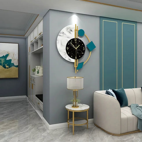 Black and white Imported wall clock